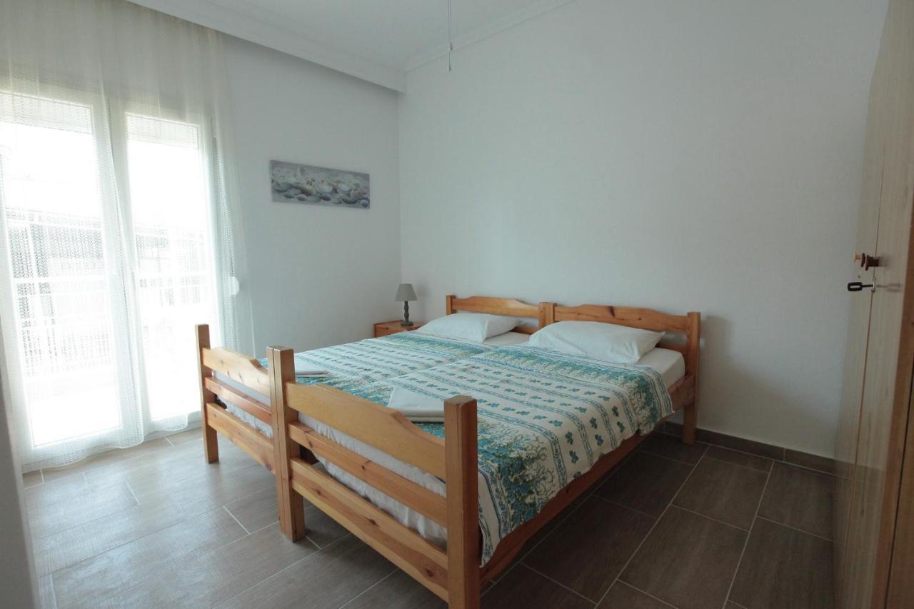 Apartment Chrisandro Nea Kallikrateia 外观 照片