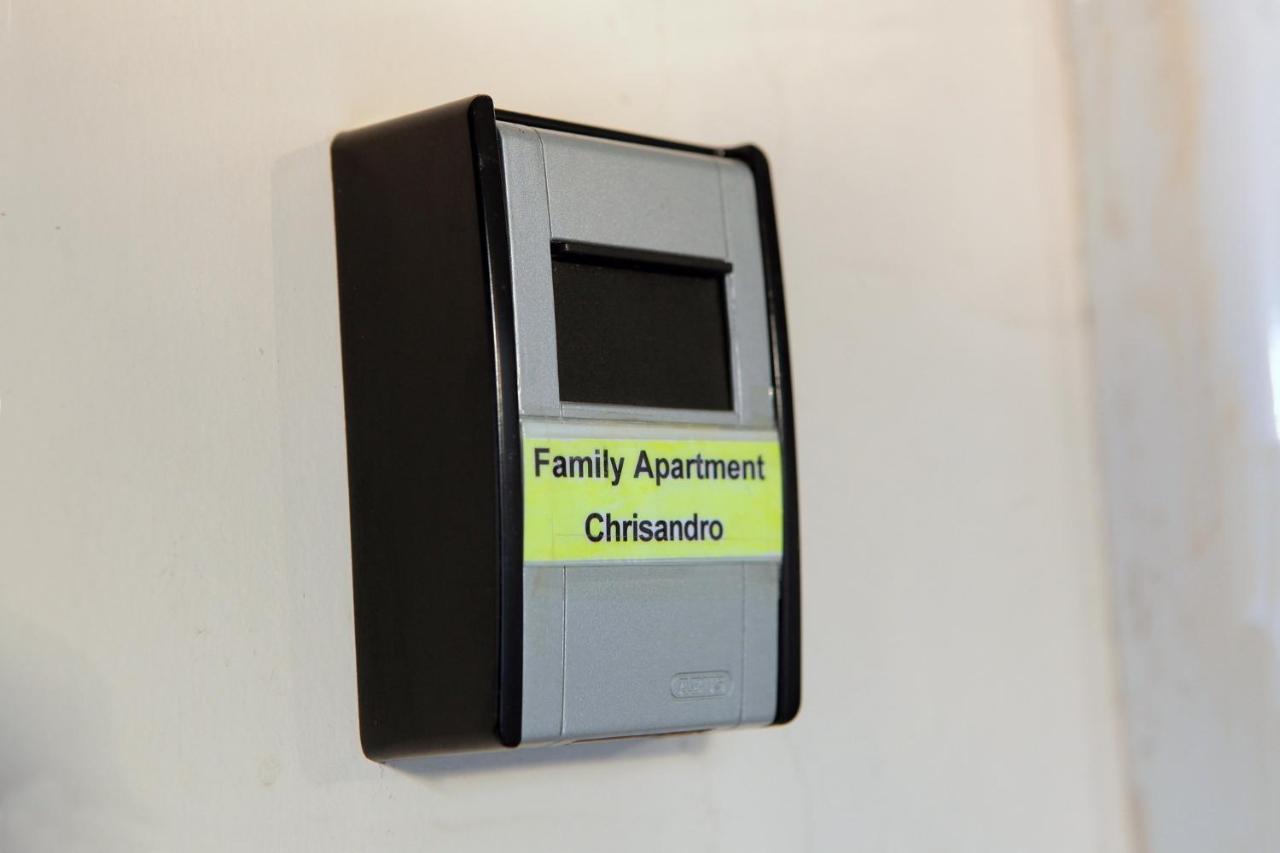 Apartment Chrisandro Nea Kallikrateia 外观 照片